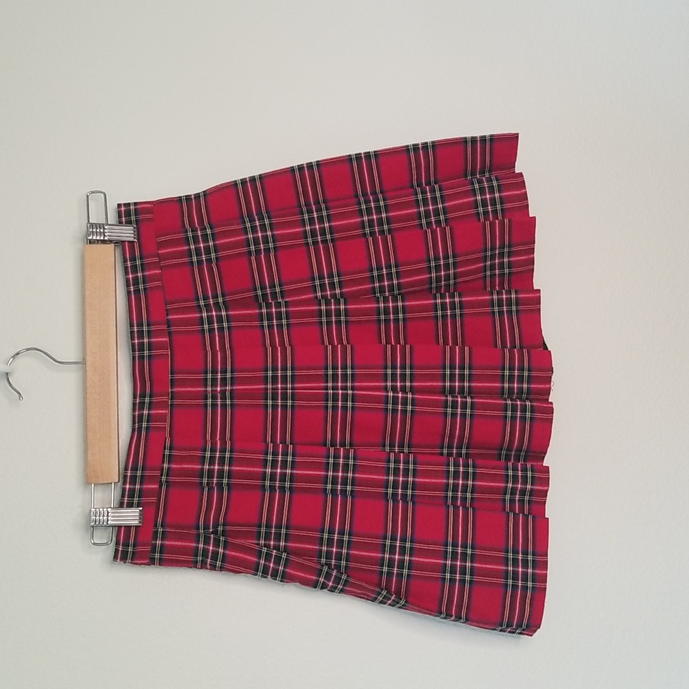 NEW Wildcat Pleated Plaid Skirt Red  Attached Shorts M